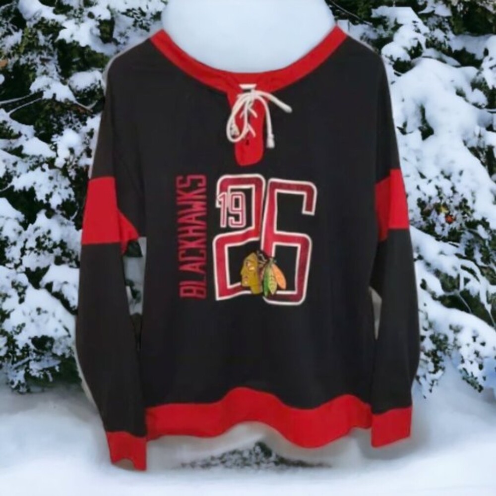Women's Medium NHL Chicago Blackhawks Sweatshirt